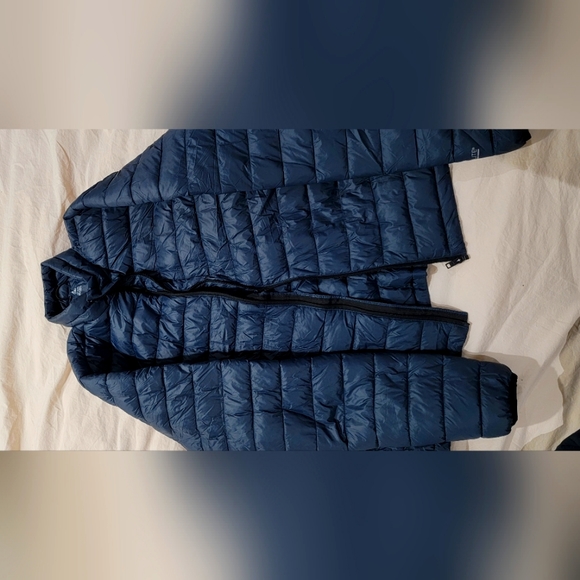 H&M puffy jacket, Large, Navy Blue - Picture 2 of 3